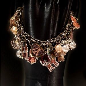 Elegant Christmas Charm Bracelet with Gold and Pearl Accents